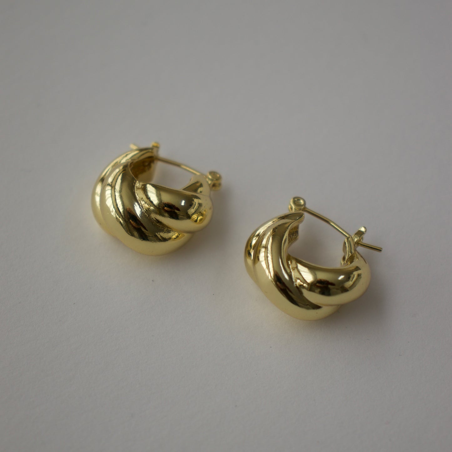 Joanna mini hoops